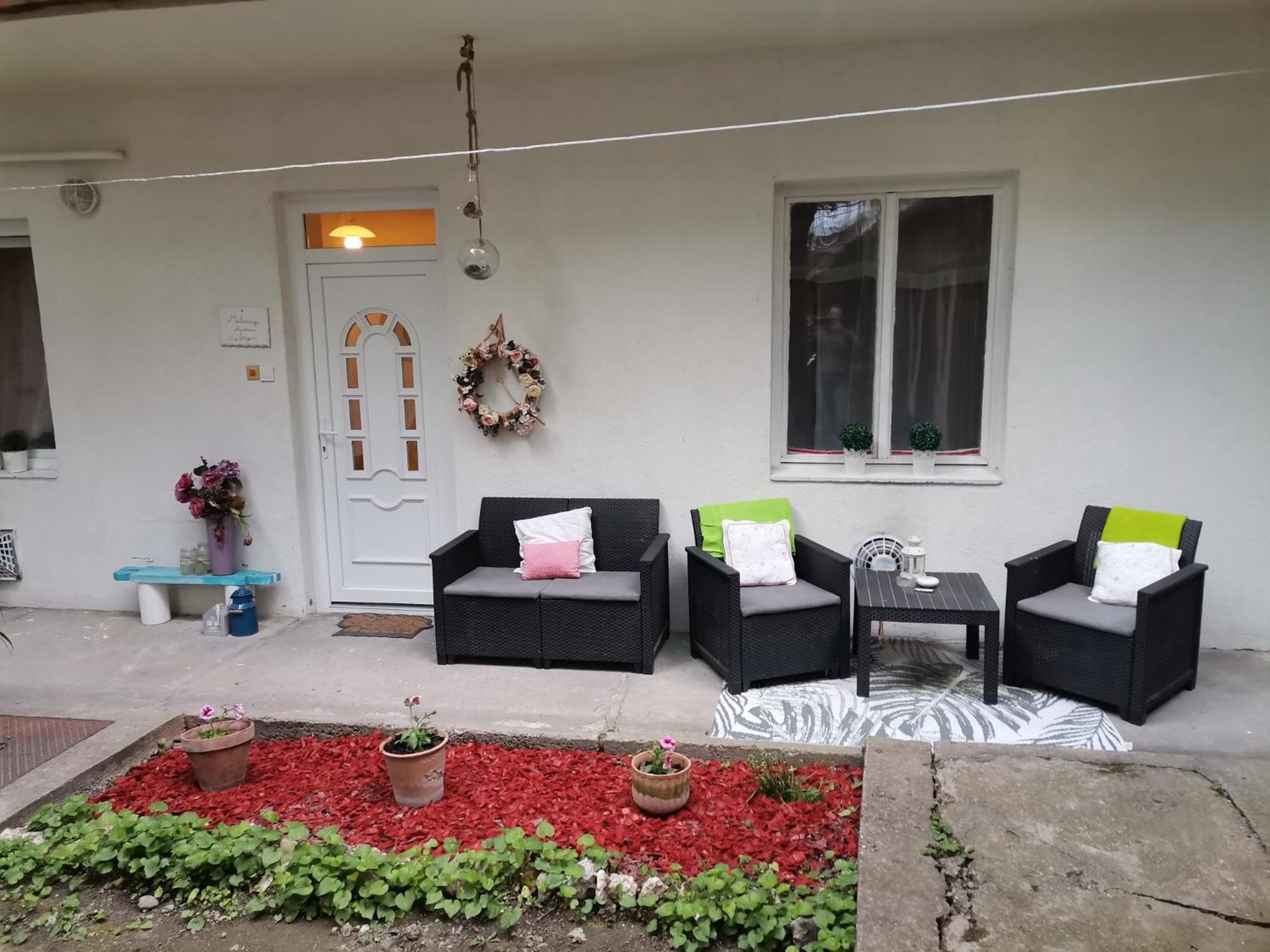 Malomszeg Apartman Pécs Zewnętrze zdjęcie
